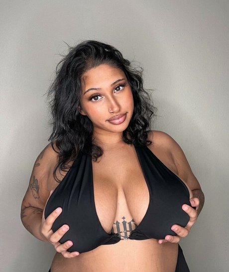 Jeanette Prakash
