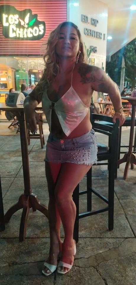 Naken lekkede OnlyFans-bilde av Grasiely Guanandy