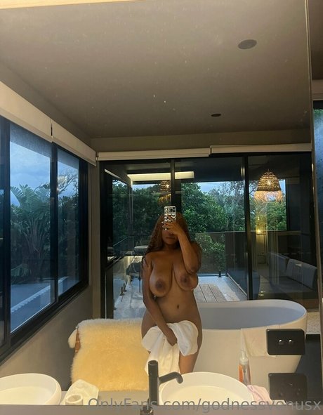 Naken lekkede OnlyFans-bilde av Goddessvenusx
