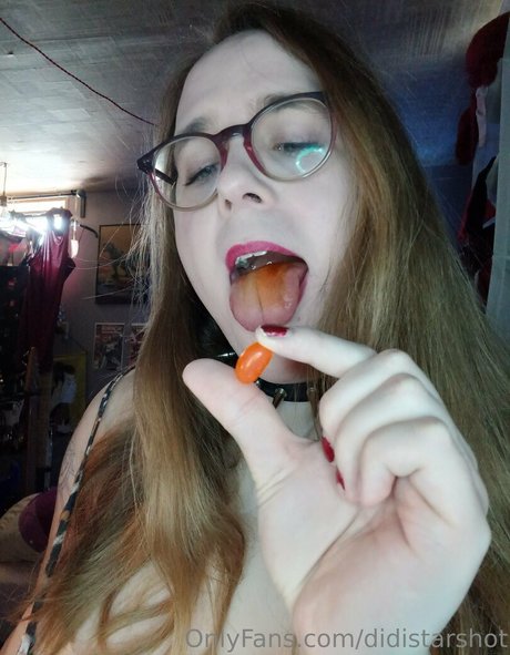 Naken lekkede OnlyFans-bilde av Didistarshot