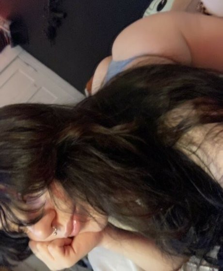 Nøgent lækket OnlyFans-billede af Lilgoth679