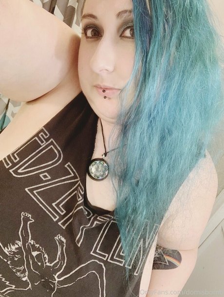 Nahá fotka uniklých OnlyFans od Domisbomb