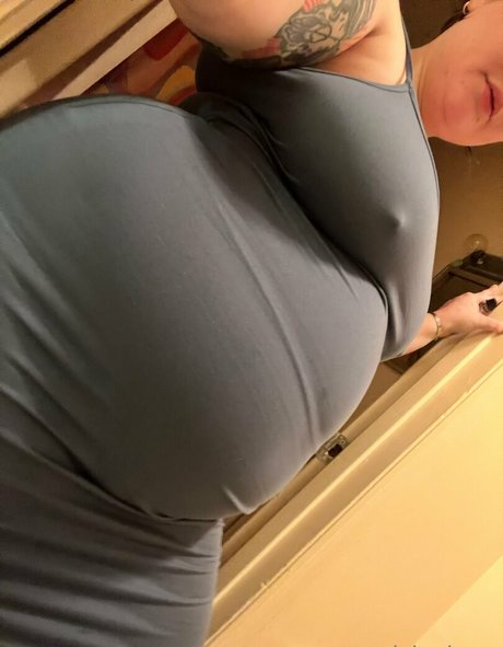 Squishwhore