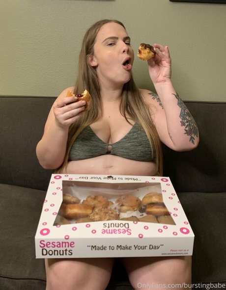 Burstingbabe