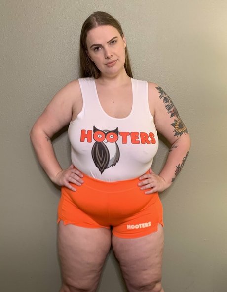 Burstingbabe