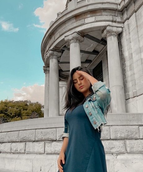 Naken läckt OnlyFans-bild av Danahe Vasquez
