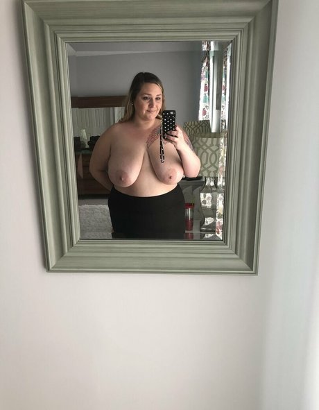 Nahá fotka uniklých OnlyFans od Avadollxxx