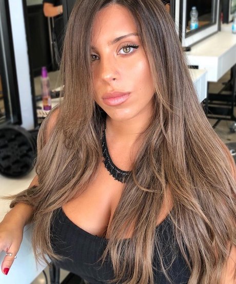 Tami Bar