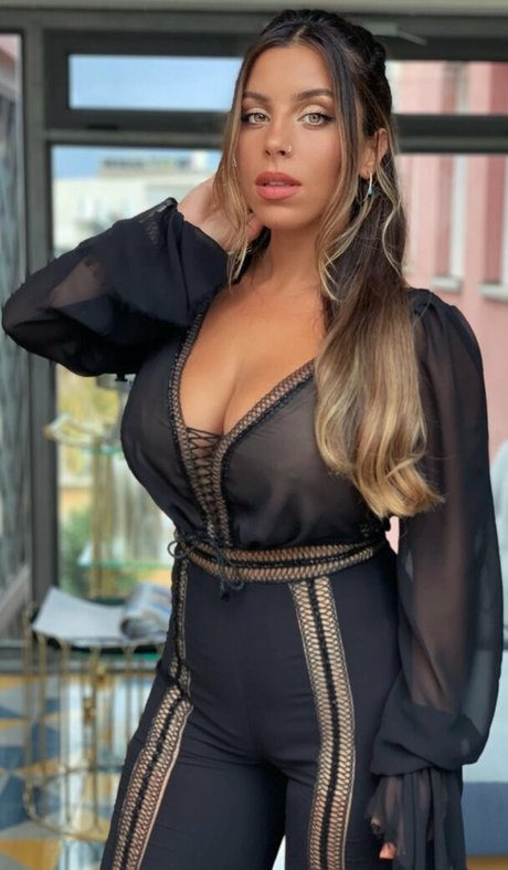 Tami Bar