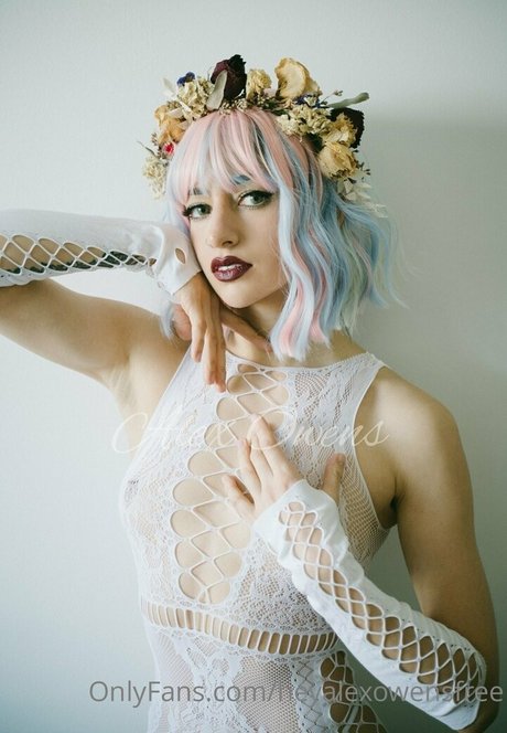 Naken lekkede OnlyFans-bilde av Heyalexowensfree