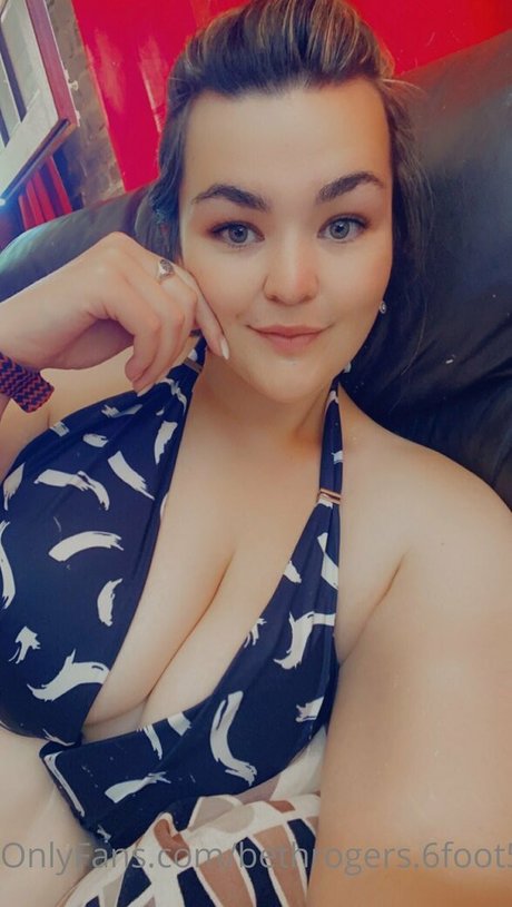 Amazonbeth6foot6