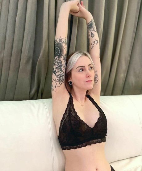 Nagie wyciekłe zdjęcie OnlyFans od Daphne Palumbo