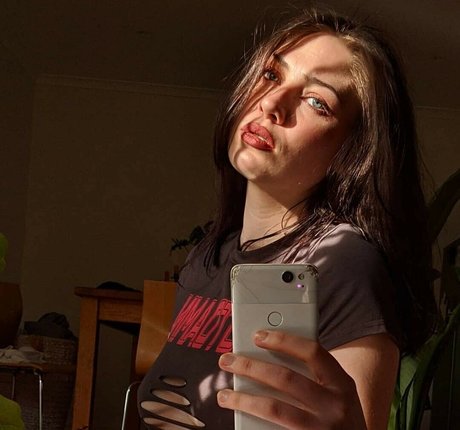 Naken lekkede OnlyFans-bilde av Knightsinclair