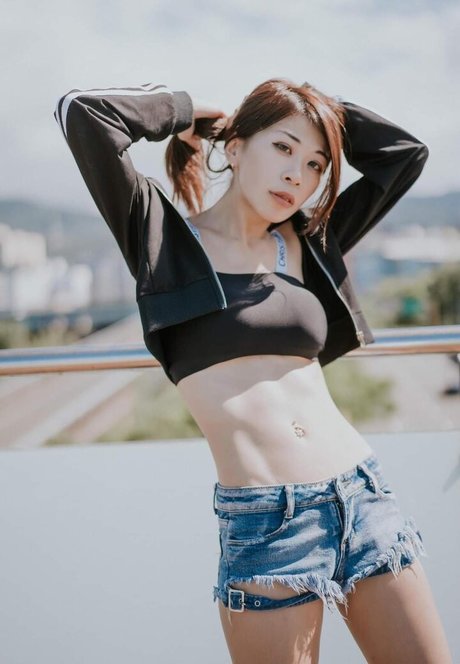 Nagie wyciekłe zdjęcie OnlyFans od Avrillee999k