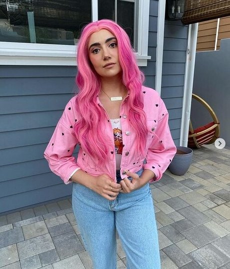 Foto nua vazada do OnlyFans de Safiya Nygaard