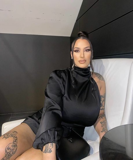 Jayme Lee