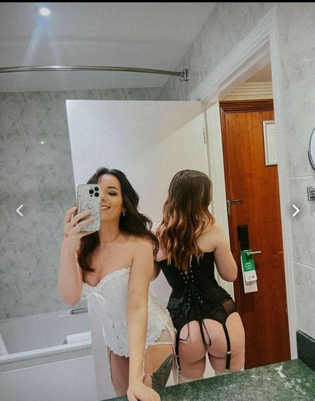 Nahá fotka uniklých OnlyFans od Harrieteleanor
