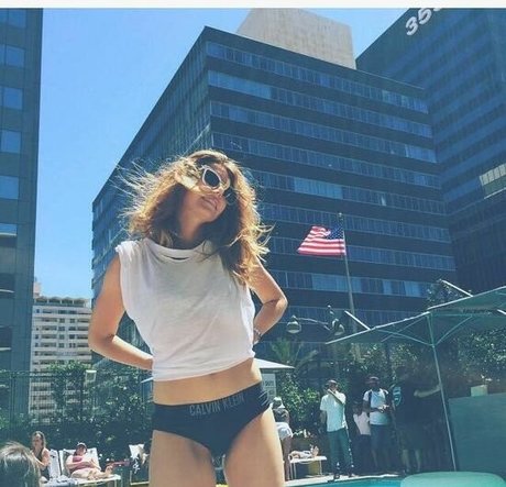 Naken lekkede OnlyFans-bilde av Stacey Dooley