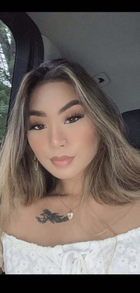 Naken läckt OnlyFans-bild av Londonhoney21