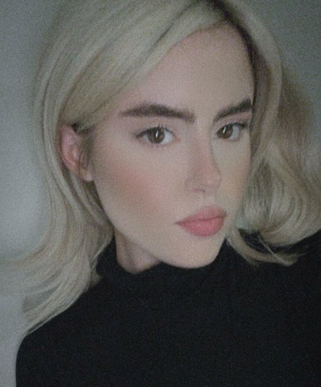 Nahá fotka uniklých OnlyFans od Kiiara