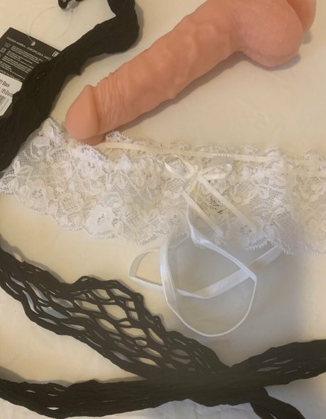 Naken lekkede OnlyFans-bilde av Albayey