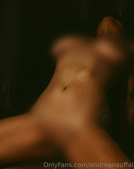 Foto di nudo di fuga di OnlyFans di Andreanauffal
