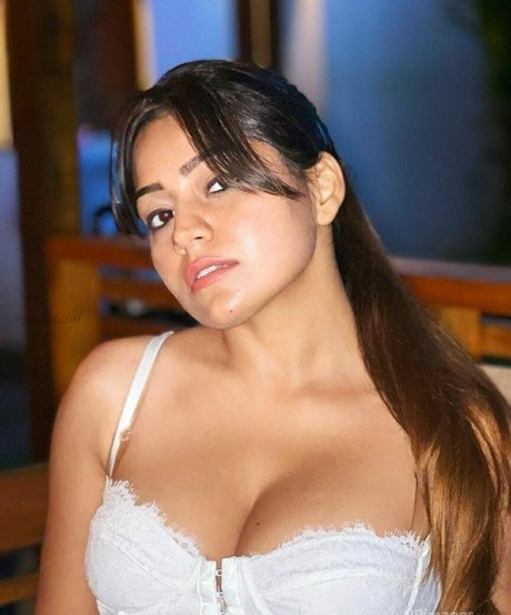Simran Kaur Hundal