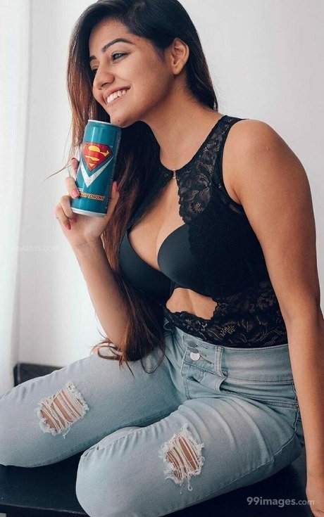 Simran Kaur Hundal OnlyFans泄露裸照