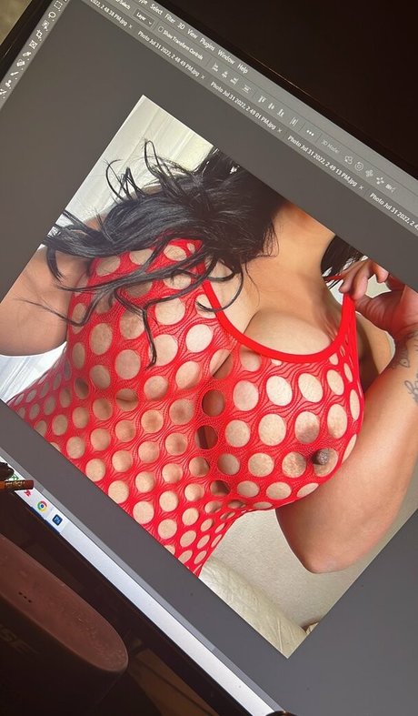 Naken lekkede OnlyFans-bilde av Barriogirls