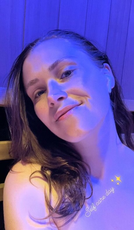 Eliza Taylor