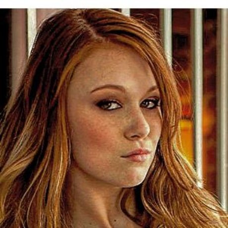 Naken läckt OnlyFans-bild av Leanna Decker