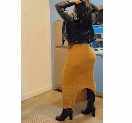Naken läckt OnlyFans-bild av Kimberly Castillo