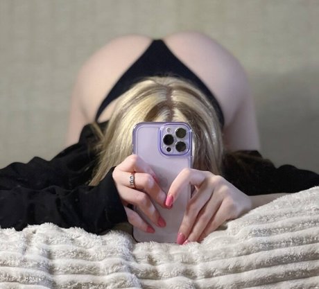 Nahá fotka uniklých OnlyFans od Saucensta