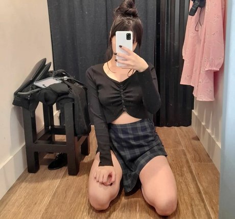Naken läckt OnlyFans-bild av Caroline Favorino