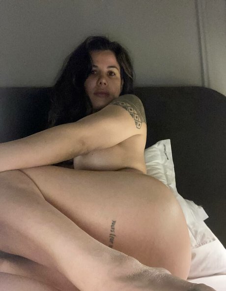 Nahá fotka uniklých OnlyFans od La Phoenix Ksu