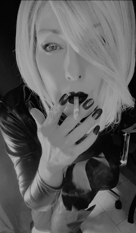 Smokingqueenalina
