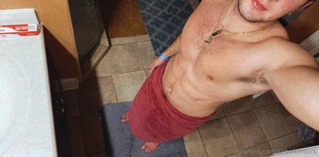 Nacktes geleaktes OnlyFans-Foto von Sebafterdark