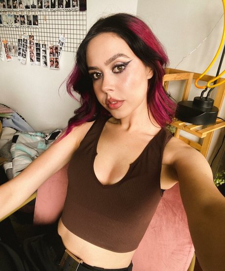 Alasti lekkinud OnlyFans-i pilt Mikaila Delgado