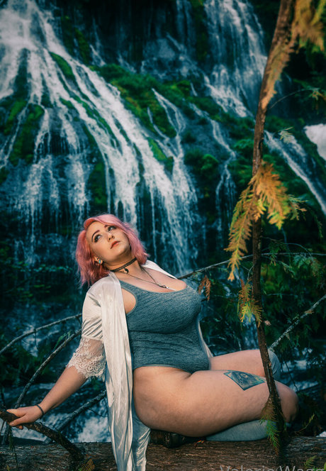 Naken lekkede OnlyFans-bilde av Valeriewagg