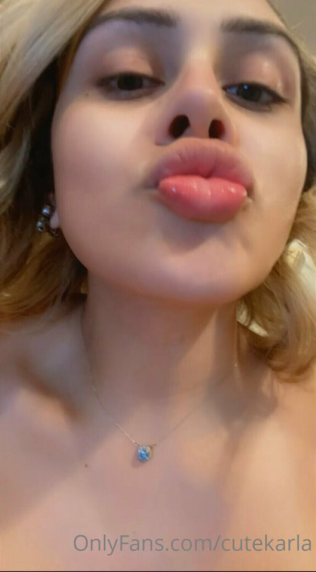 Foto di nudo di fuga di OnlyFans di Cutekarla