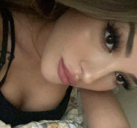 Naken lekkede OnlyFans-bilde av Kellysnowx