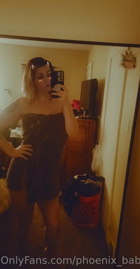 Phoenix_babbyfree