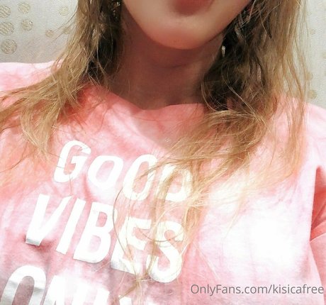Nagie wyciekłe zdjęcie OnlyFans od Kisicafree