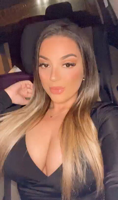 Foto di nudo di fuga di OnlyFans di Rachel S