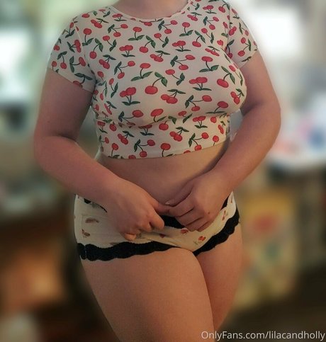 Lilacandholly