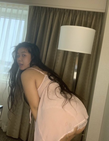 Foto desnuda filtrada de OnlyFans de Khmerbbygirl
