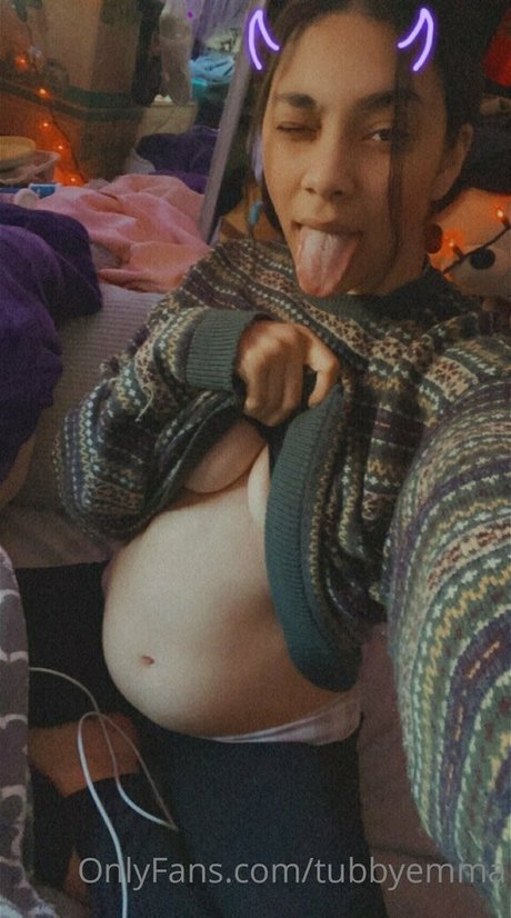 Nøgent lækket OnlyFans-billede af Tubbyemma