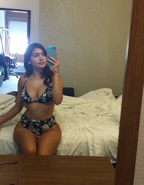 Chloe Medina