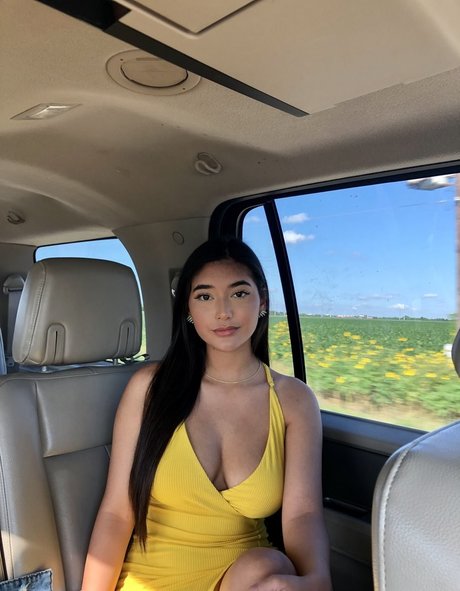Chloe Medina