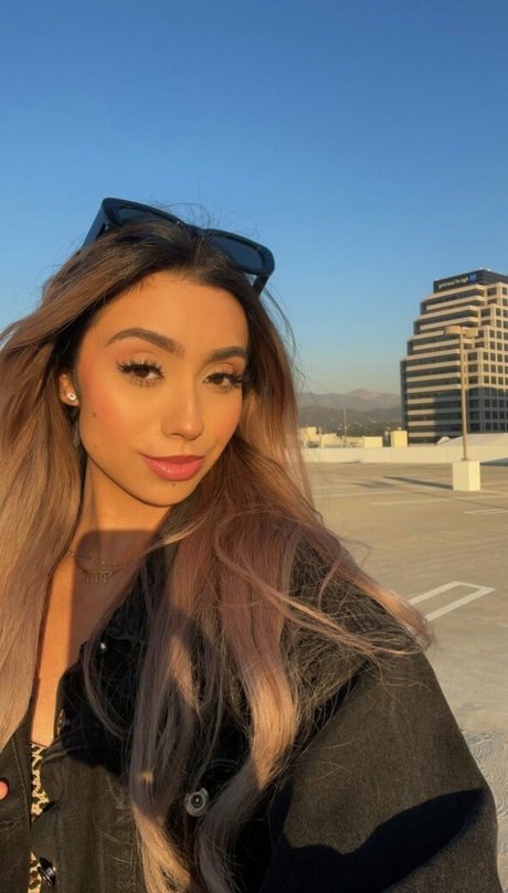 Nahá fotka uniklých OnlyFans od Aashleygiselle